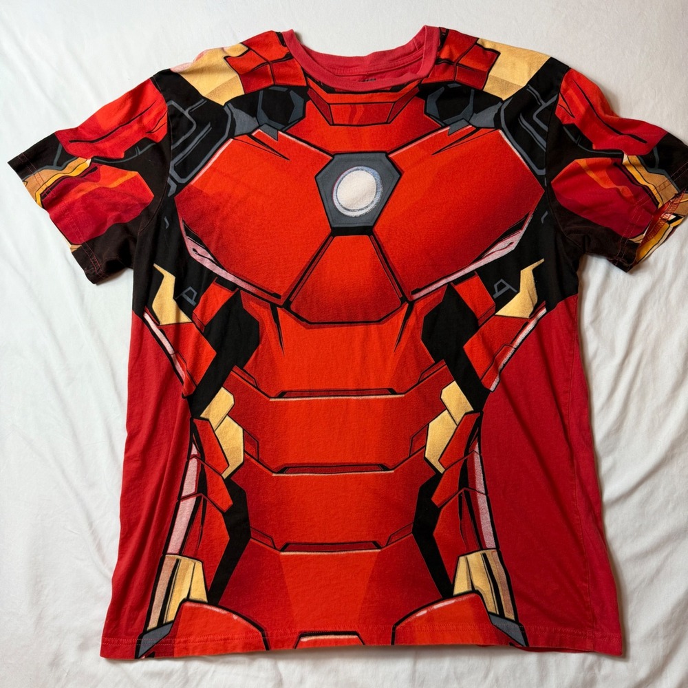 Marvel Iron Man Armor T-Shirt Mens Large Red Avengers Graphic Tee L